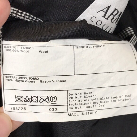 Armoni Collezioni Men's Pin Striped Blazer Size 42R Italy Wool Gomez Addams - Picture 13 of 13